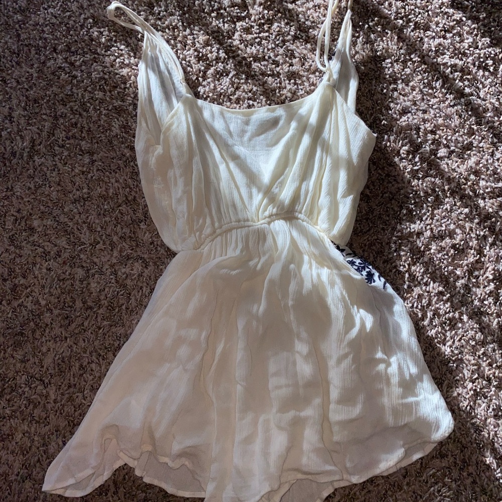 Romper - Picture 4 of 4